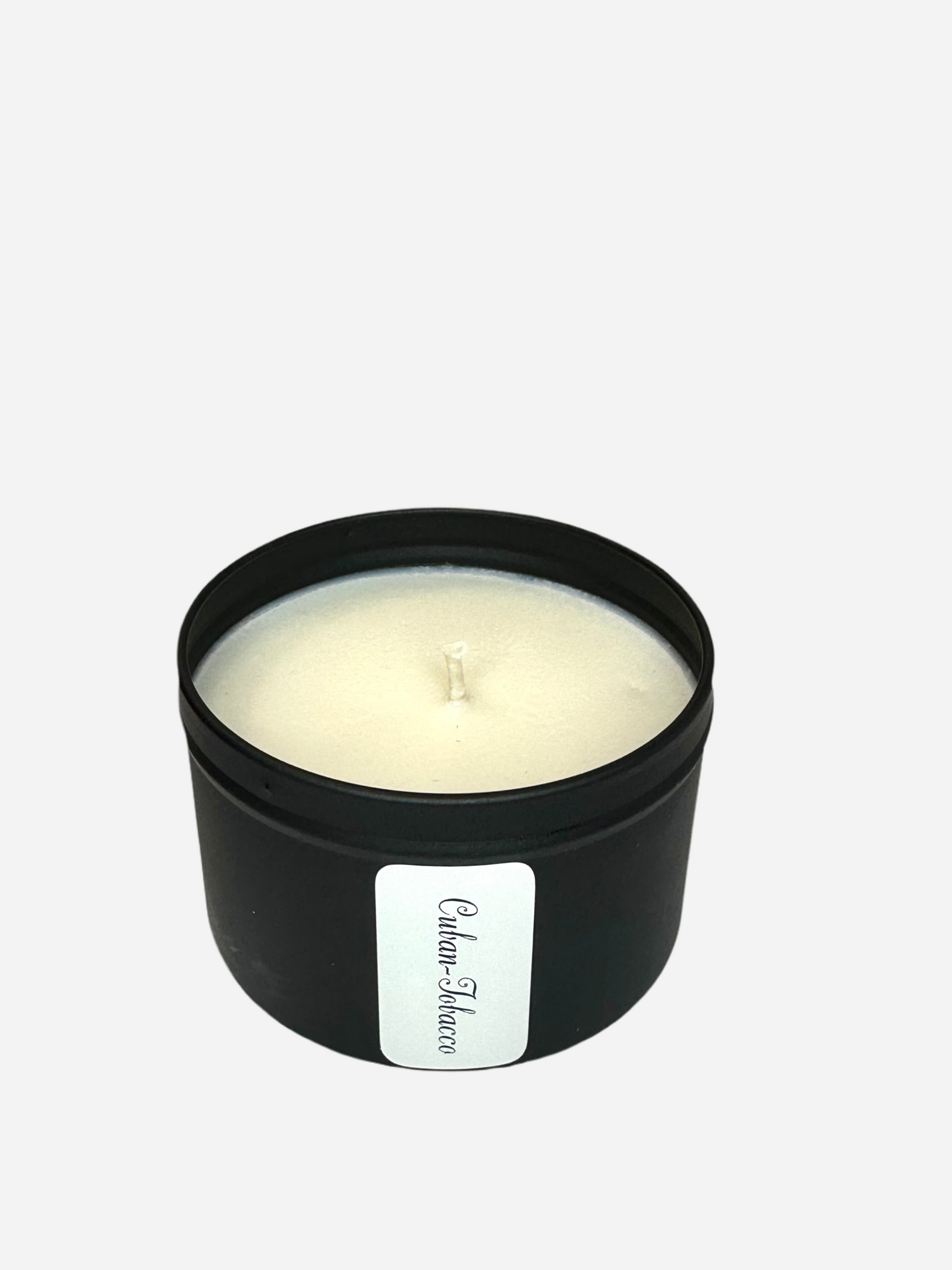 Cocobuzz Anti-Mug Geurkaars in zes heerlijke geuren, gemaakt van natuurlijke kokosolie en raapzaadolie, zonder paraffine, soja, palm, bijenwas of synthetische toevoegingen.